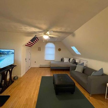 Cozy Condo With All Perks & Parking Close To Encore Casino Everett Exteriér fotografie